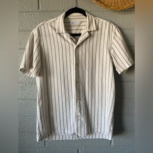 Zara Men's Short Sleeve Button Up Shirt—Size Medium